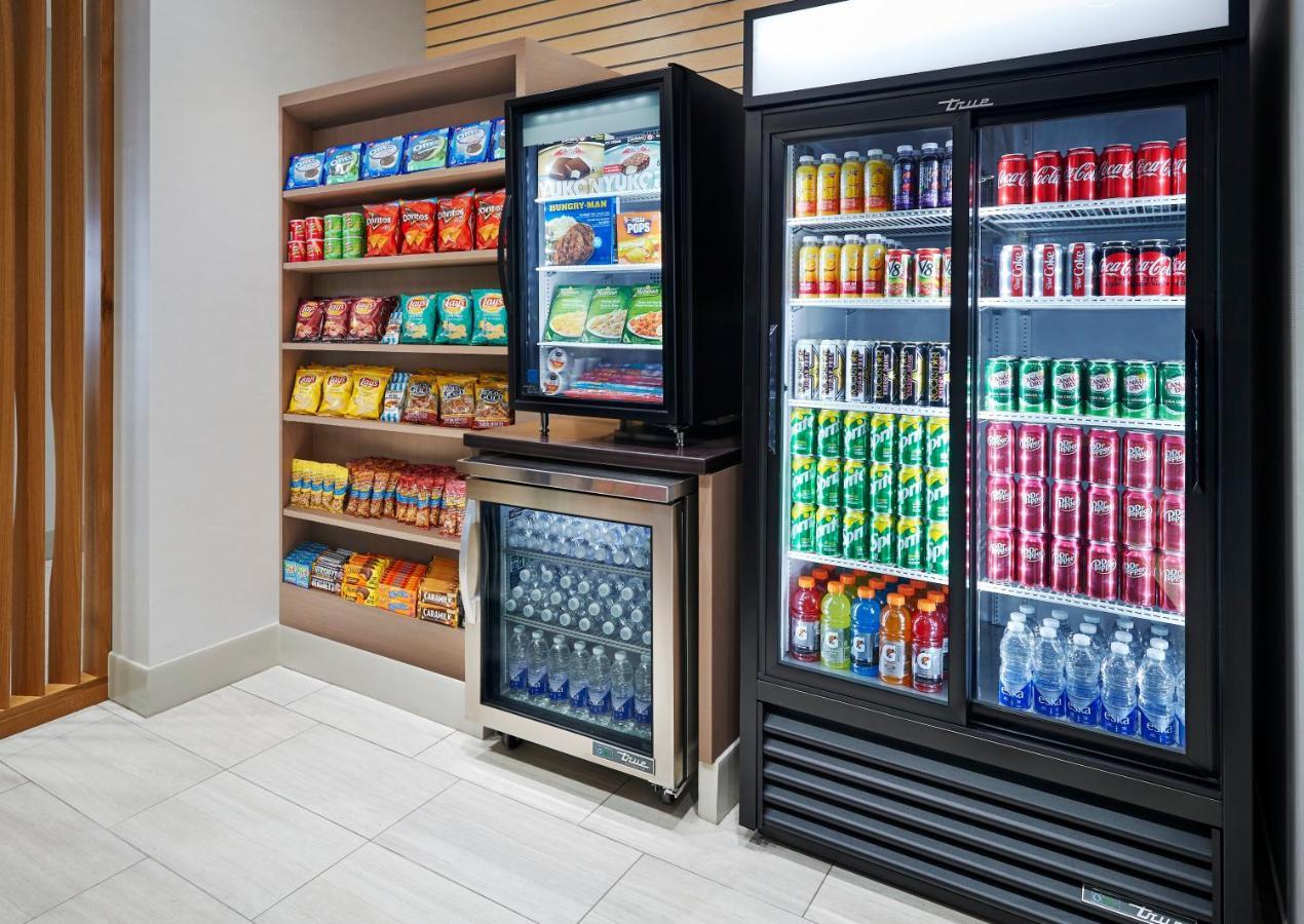 Holiday Inn Express & Suites Windsor East - Lakeshore By Ihg Tecumseh Eksteriør bilde